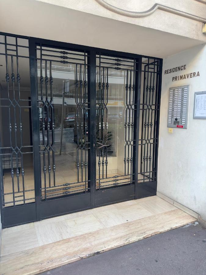 Lovely Apartment Near Monaco 罗克布吕讷-卡普马丹 外观 照片